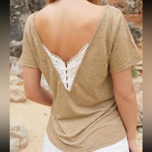 SHEIN tan shirt sleeve shirt with button up back sized Medium